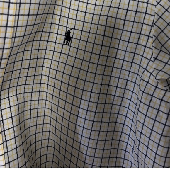 Ralph Lauren Classic Fit Button Down Shirt
Men’s Large
Yellow Gray White - Picture 4 of 4